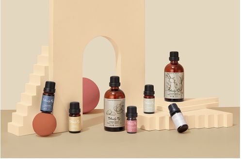 傳遞美妝時尚，打造投資旗艦 精妝聯華化妝品火爆來襲